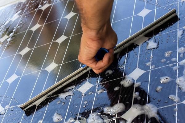 vinduespudsning aalborg solcellevask vinduesskraber vinduespudser 600×400 vinduespudsning aalborg solcellevask vinduesskraber vinduespudser